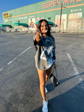 Load image into Gallery viewer, Golden Era Tupac Tee - UNISEX