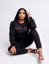 Load image into Gallery viewer, Women Sweater and Jogger Set (Black and Cream)