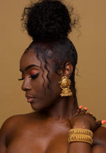 Load image into Gallery viewer, &quot;I&#39;m not bossy, I&#39;m the boss SET&quot; Earrings and Bracelets
